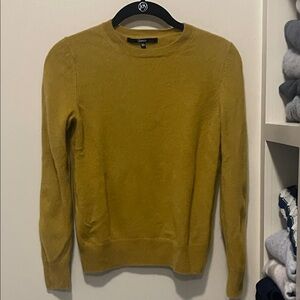 Quince 100% Mongolian Cashmere Crewneck Sweater